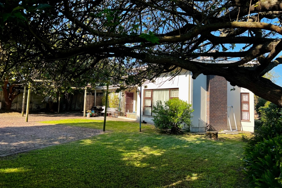 7 Bedroom Property for Sale in George Central Western Cape